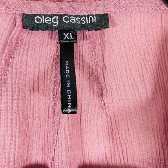 Oleg‎ Cassini Ruffle Blouse Button Down Long Sleeve Pink Top XL Women V Neck - Picture 2 of 10